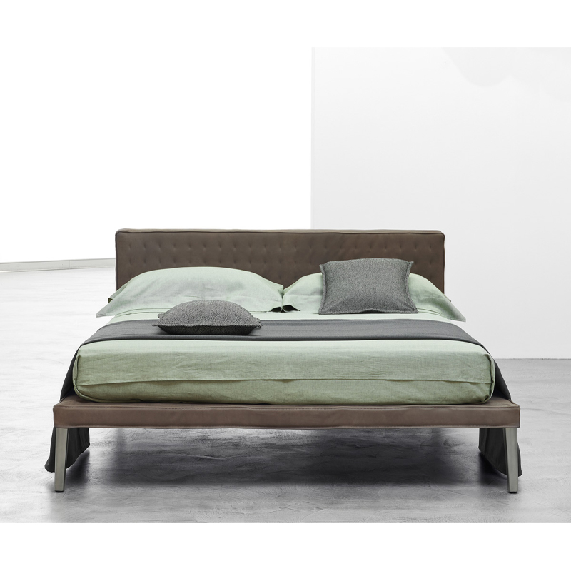 Horm - Letto matrimoniale Ebridi Legno Trapuntato rivestimento ecopelle -  LONGHO